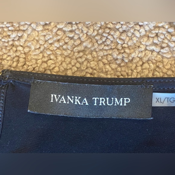 NWOT Ivanka Trump Navy Blue Flutter Sleeve Ruffled Blouse - Picture 2 of 4